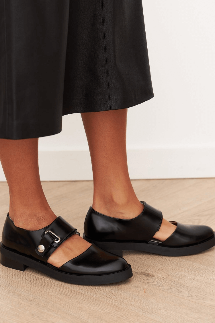 Black Buckle Loafers – Sleek Leather