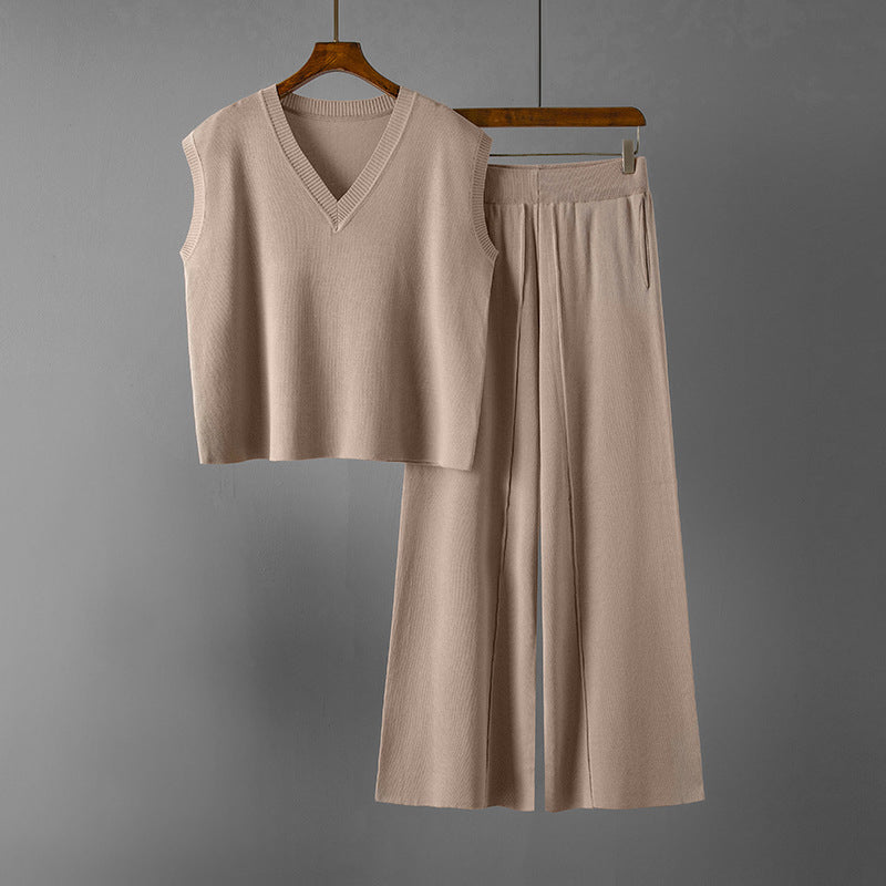 Knitted 2 Piece Set – Stylish Lounge Wear