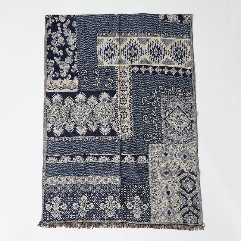 Jacquard Scarf – Premium Woven Wrap