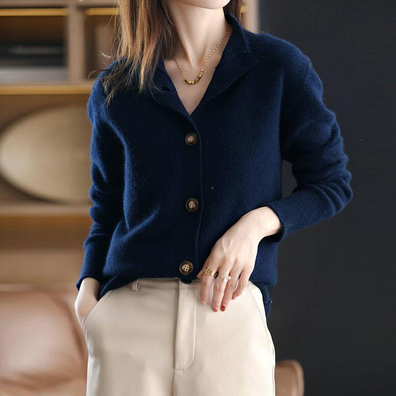 Dolce Lana Cardigan - Stylish Ribbed Knitwear