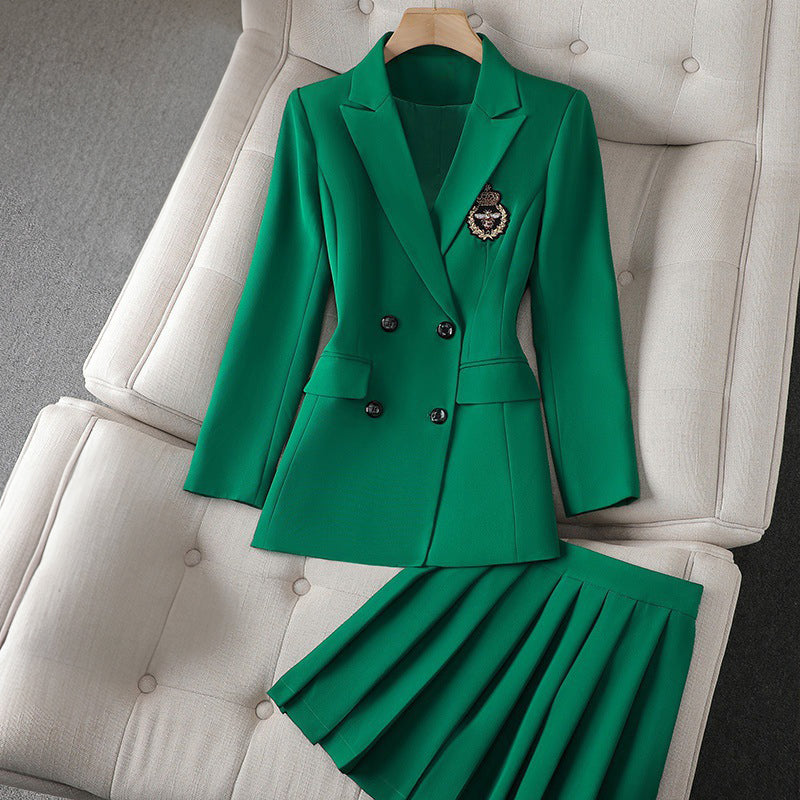 Divine Couture Set – Double-Breasted Blazer & Pleated Skirt