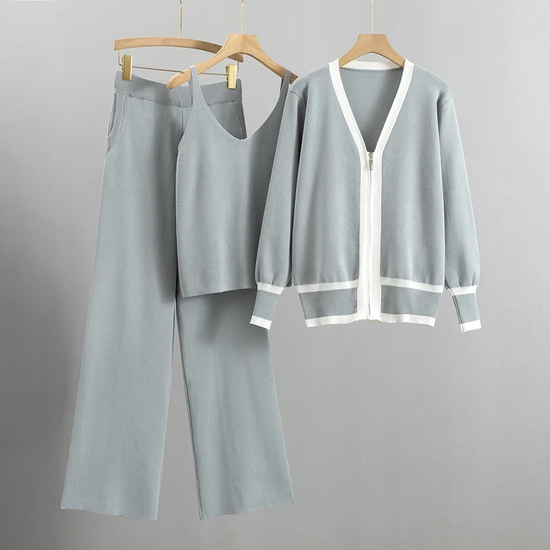 Knitted 3 Piece Set – Comfortable Synthetic