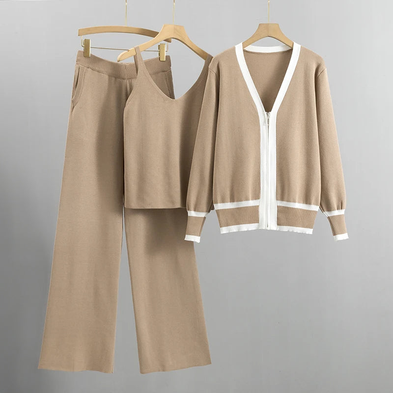 Knitted 3 Piece Set – Comfortable Synthetic