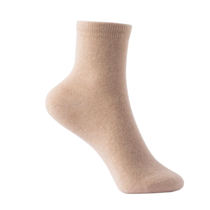 Cashmere Ankle Socks – Luxury Knit Essentials