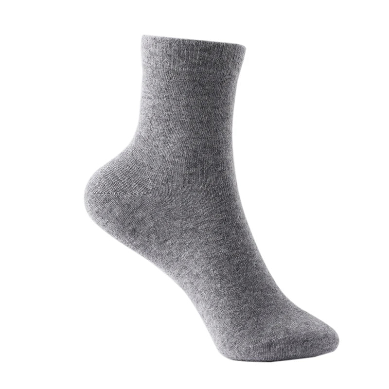 Cashmere Ankle Socks – Luxury Knit Essentials