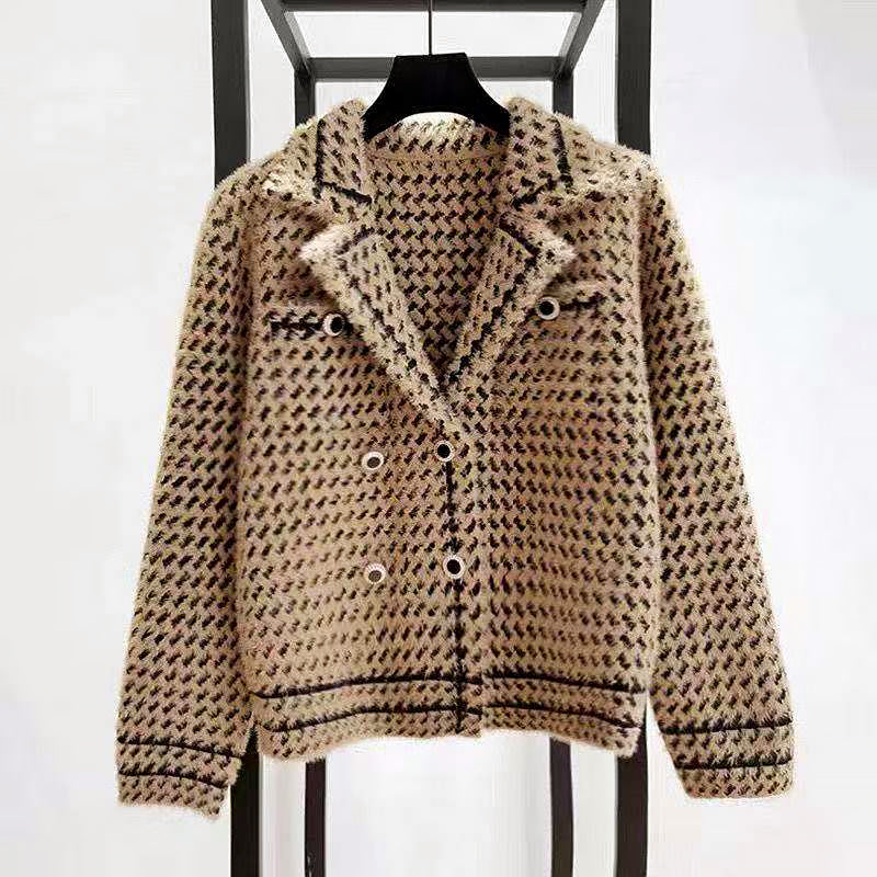 Cropped Buttoned Jacket | Houndstooth Pattern