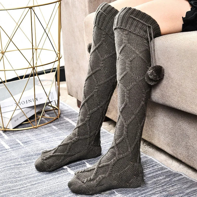 Women's Knit Socks – Cable Knit Knee High