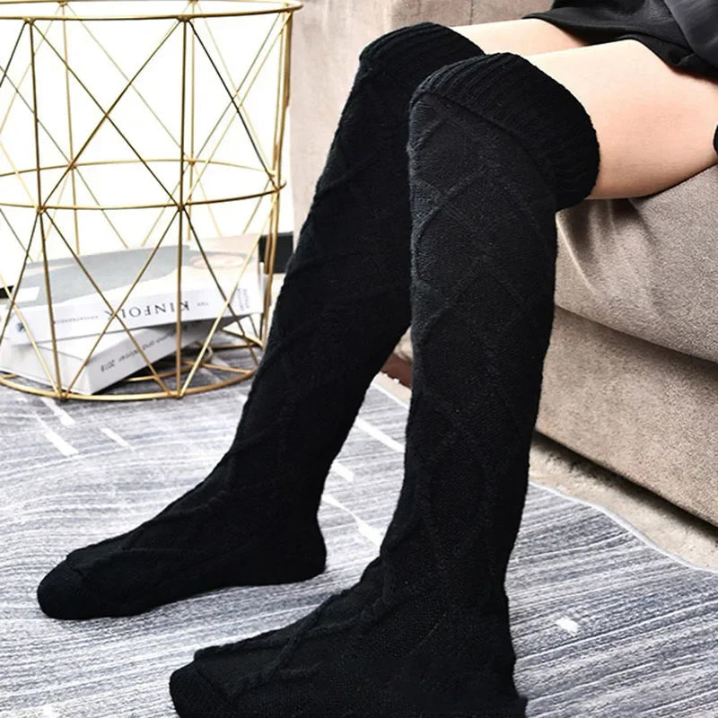 Women's Knit Socks – Cable Knit Knee High