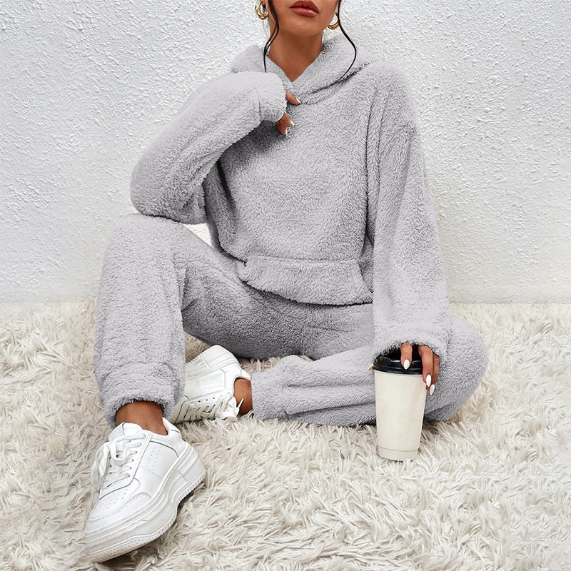 Women's Plush Lounge Set | Soft Teddy Hoodie & Relaxed Pants