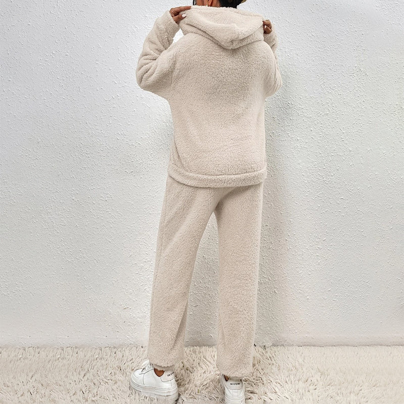 Women's Plush Lounge Set | Soft Teddy Hoodie & Relaxed Pants
