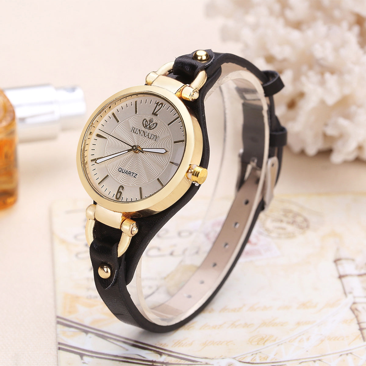 Women's Quartz Wristwatch – Gold-Tone Bezel