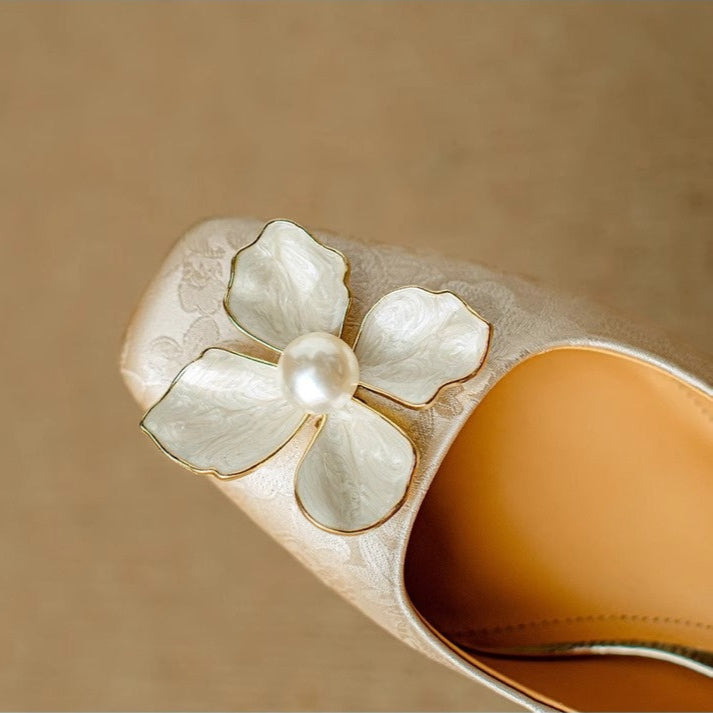 Genine Slingback Pumps – Elegant Pearl Floral