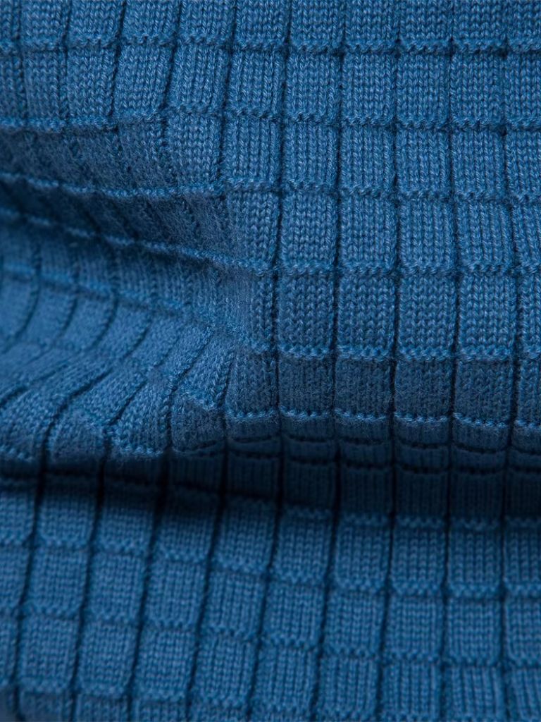 Premium Knitwear - Luxury Sweaters & Elegant Silhouettes