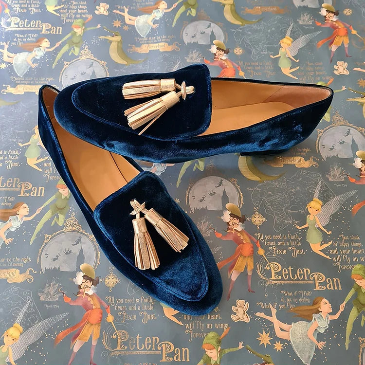 Midnight Elegance Loafers – Champagne Tassels