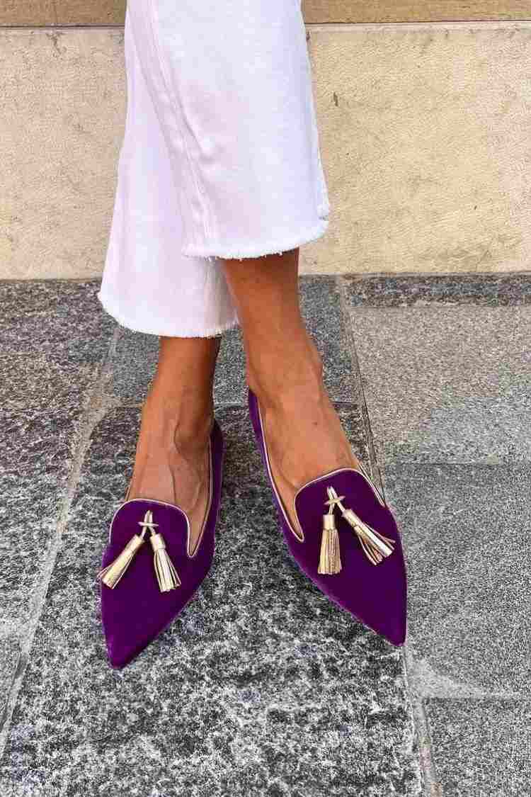 Loafer With Tassels | Classic Elegance