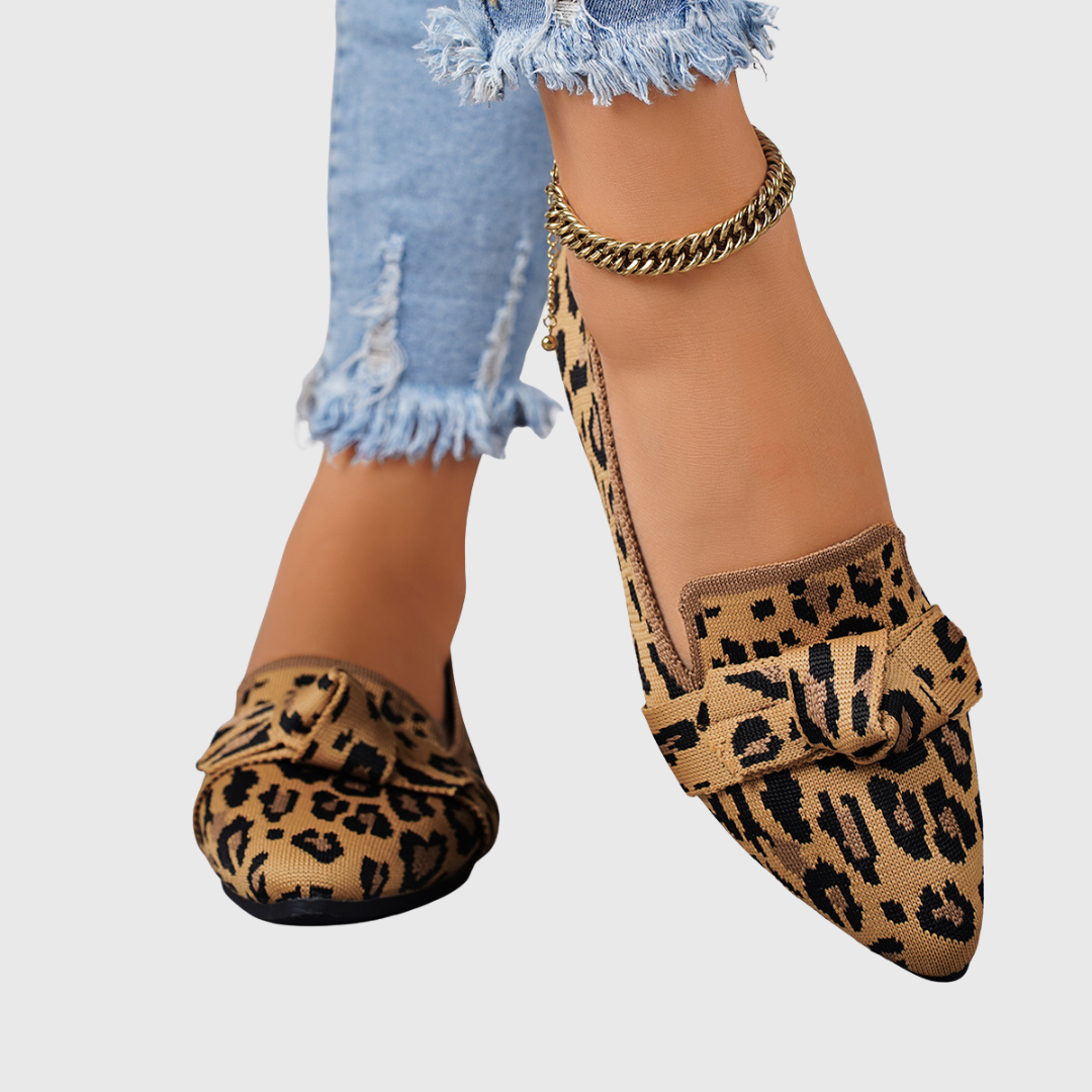 Tiger Comfort Loafers – Stylish Knotted Detail