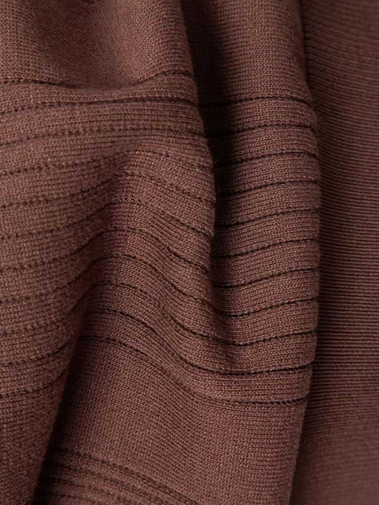 Vertical Ridge Sweater - Slim Fit Ribbed Knitwear