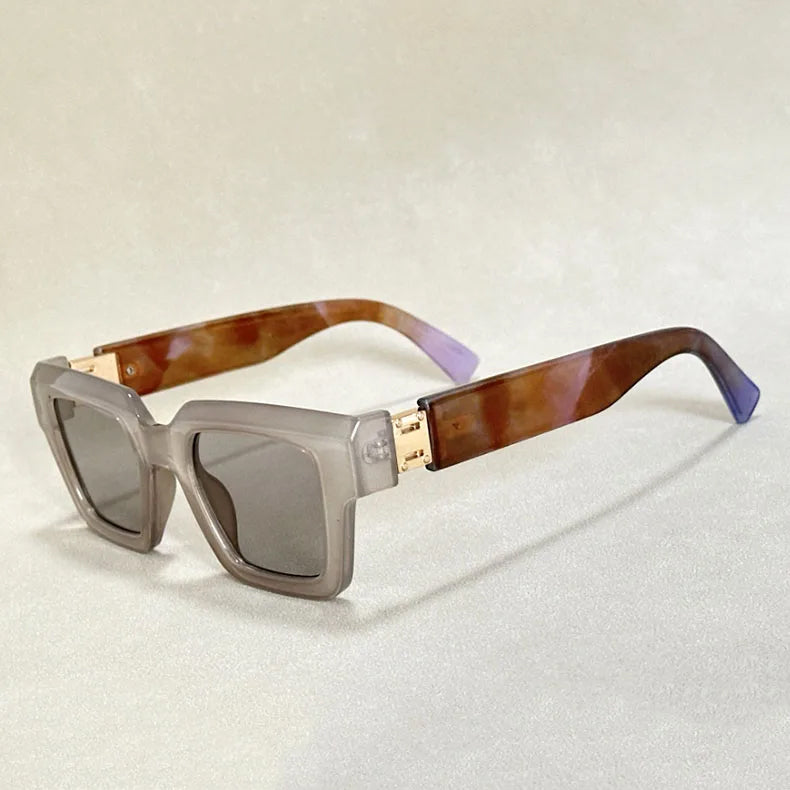Retro Sunglasses – Photochromic Square Frames