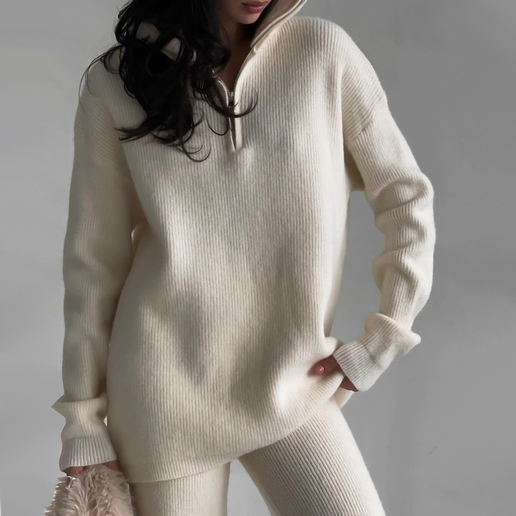 Elegant Knitted Set – Tailored Cotton Blend