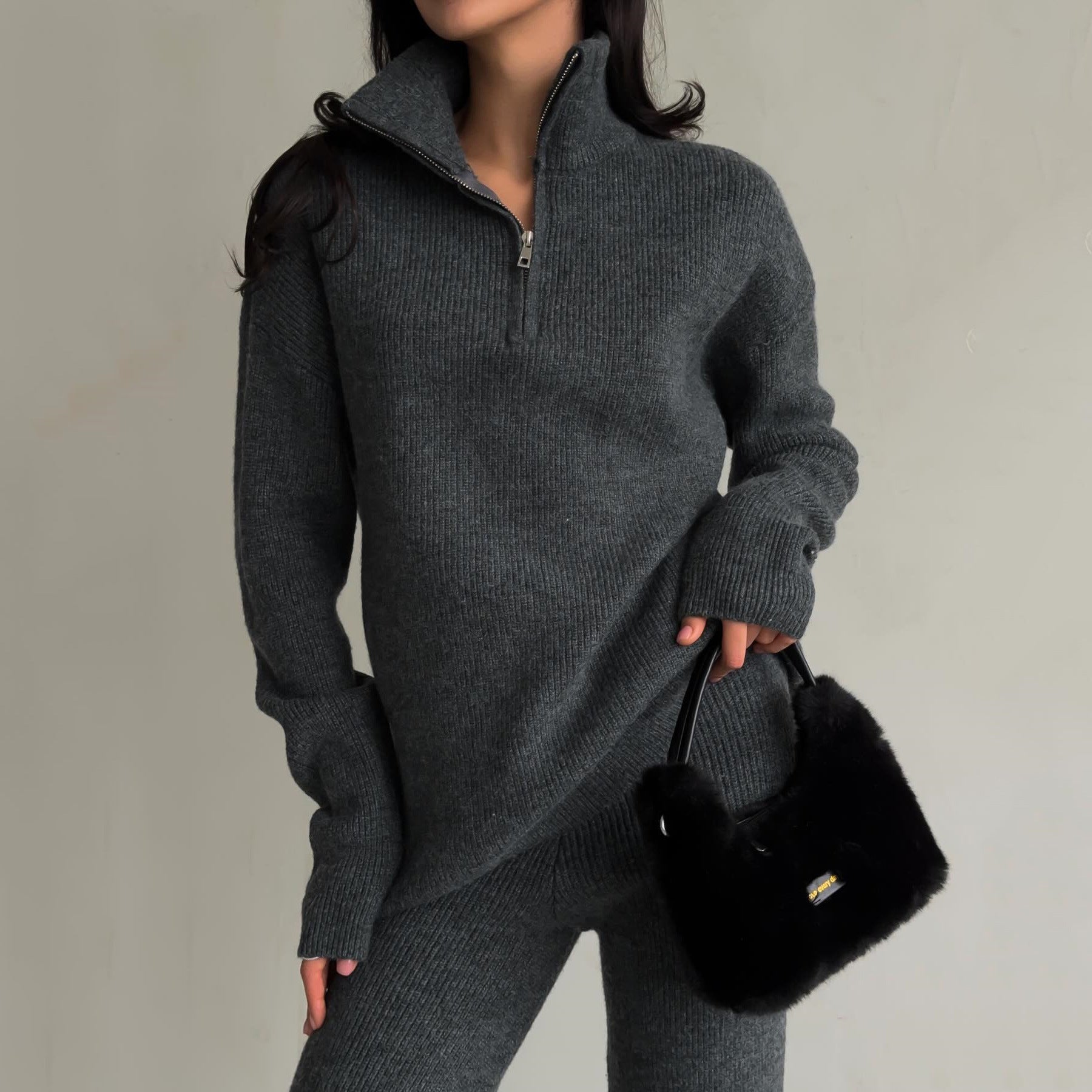 Elegant Knitted Set – Tailored Cotton Blend