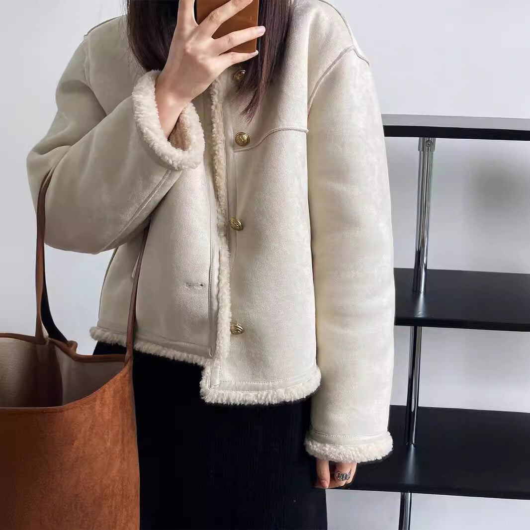 Sherpa Chic Coat - Luxury Warmth