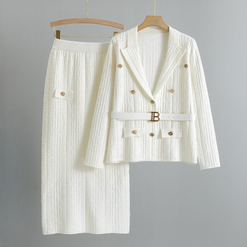 Le Nobiltà Milano Set | Elegant Blazer With Gold Buttons