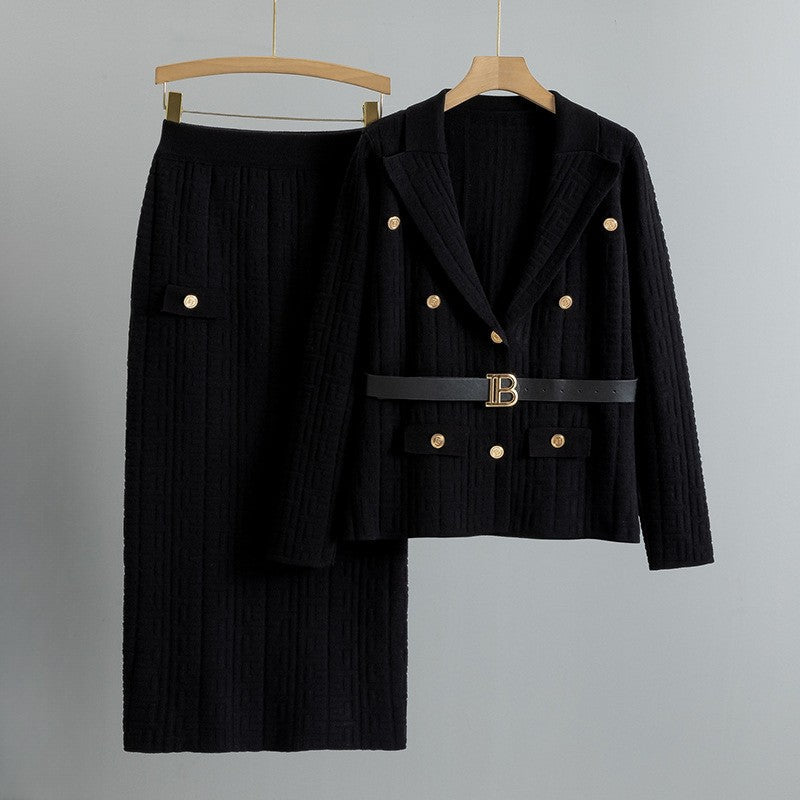 Le Nobiltà Milano Set | Elegant Blazer With Gold Buttons