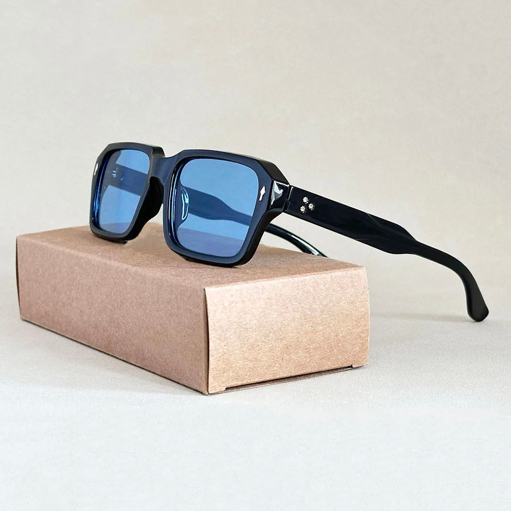 Classic Square Sunglasses – Vintage Style