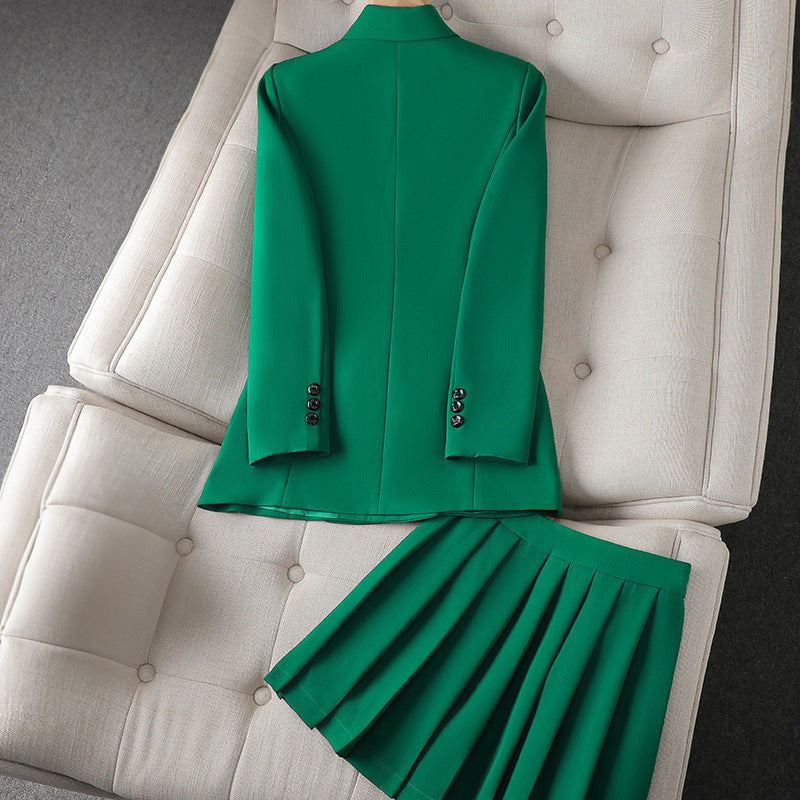 Divine Couture Set – Double-Breasted Blazer & Pleated Skirt