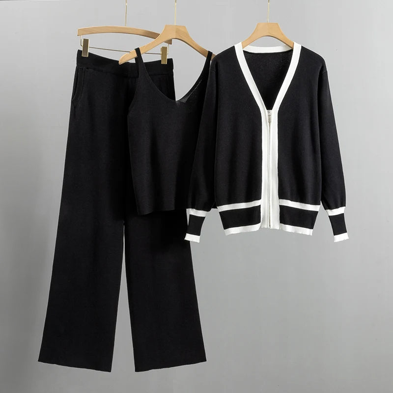 Knitted 3 Piece Set – Comfortable Synthetic