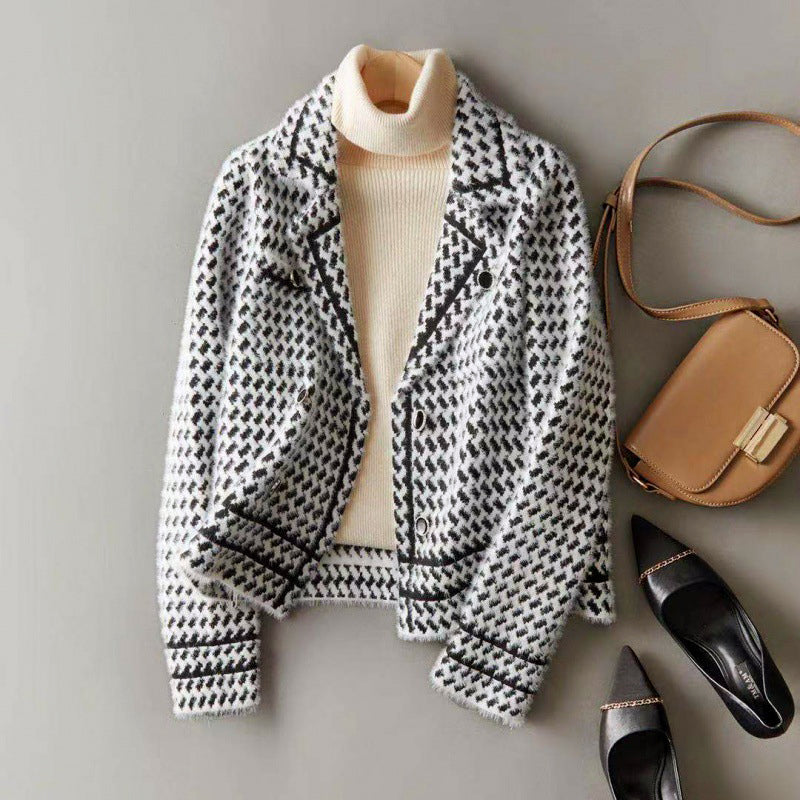 Cropped Buttoned Jacket | Houndstooth Pattern