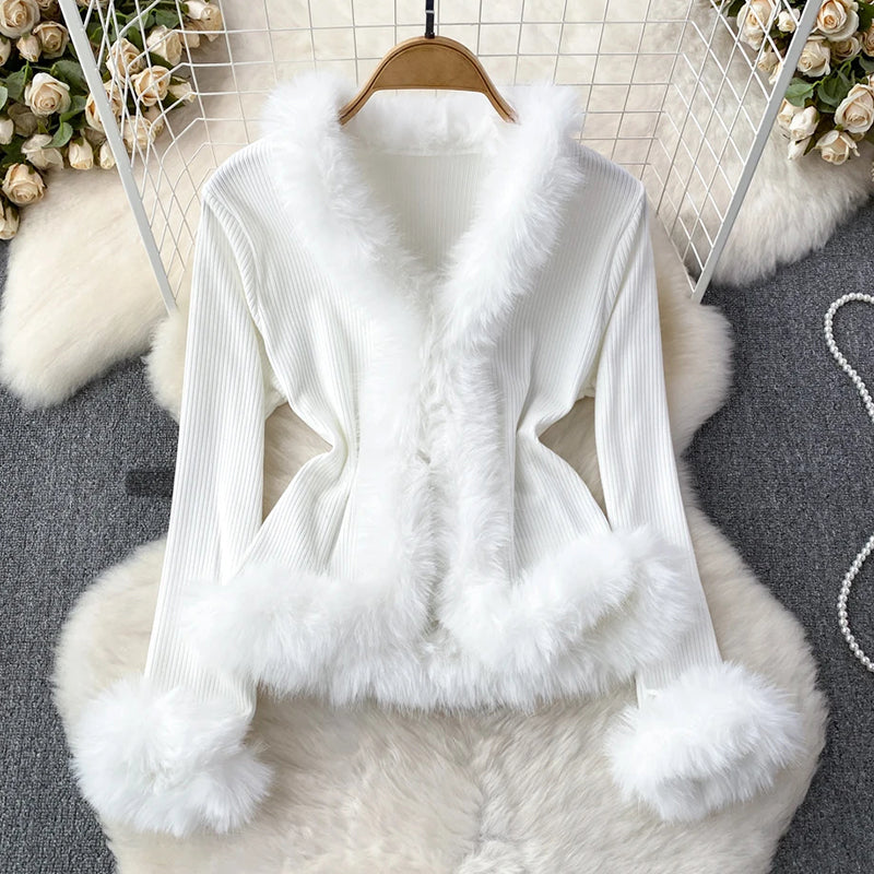 Women's Ribbed Top – Faux Fur Trim