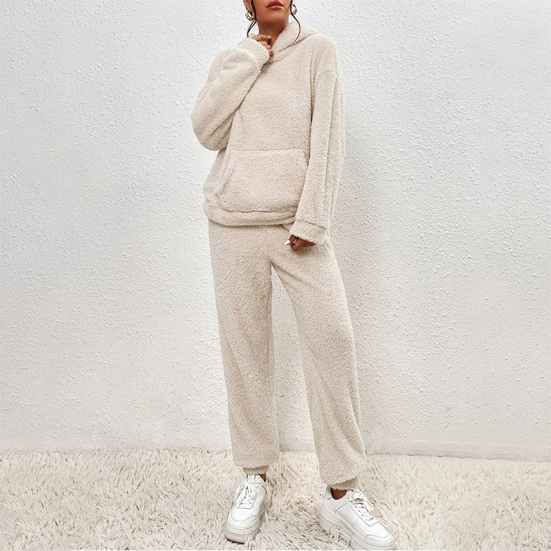 Women's Plush Lounge Set | Soft Teddy Hoodie & Relaxed Pants