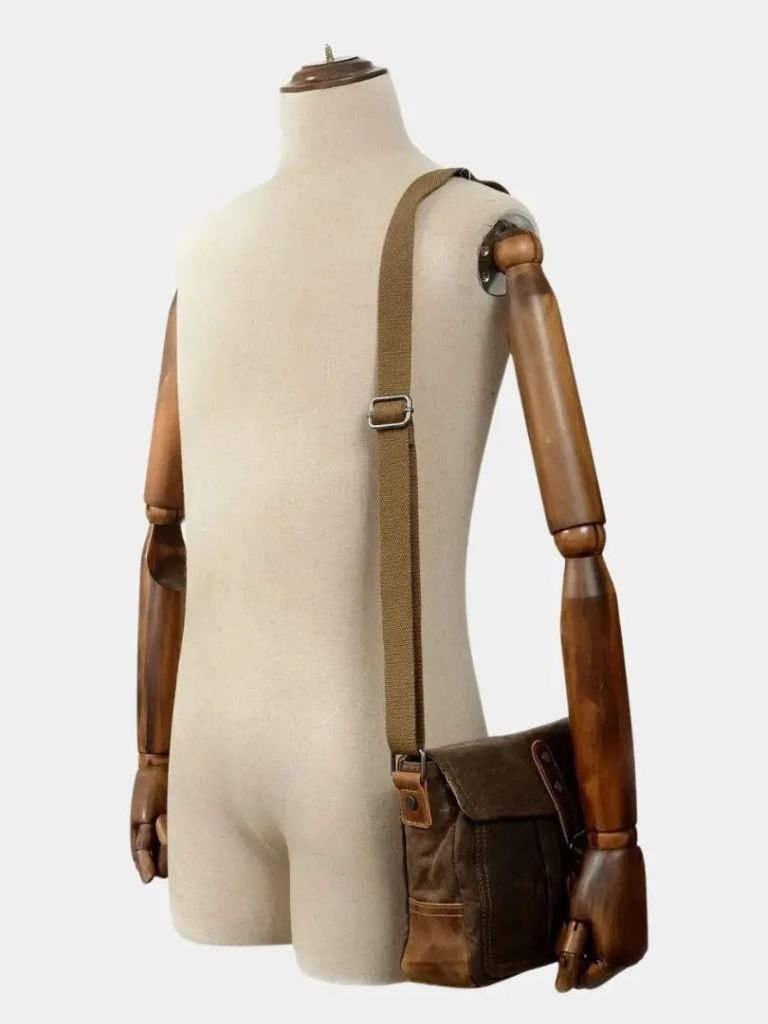 Transversal Courier Bag – Premium Leather