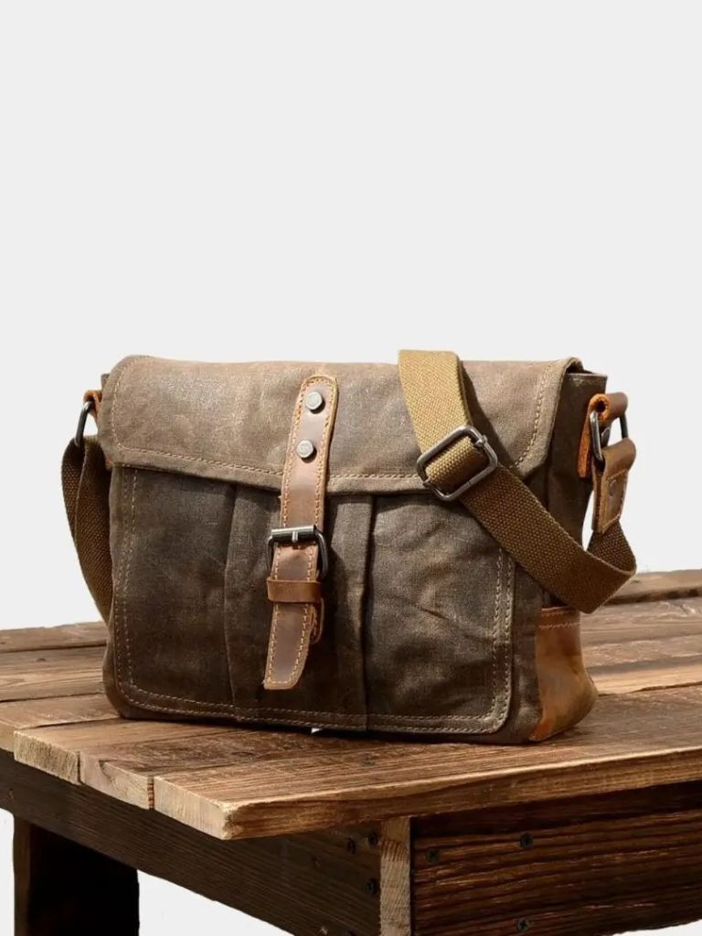 Transversal Courier Bag – Premium Leather