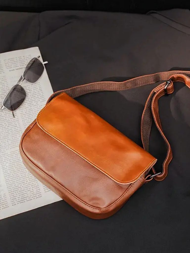 Leather Shoulder Bag | Classic Style